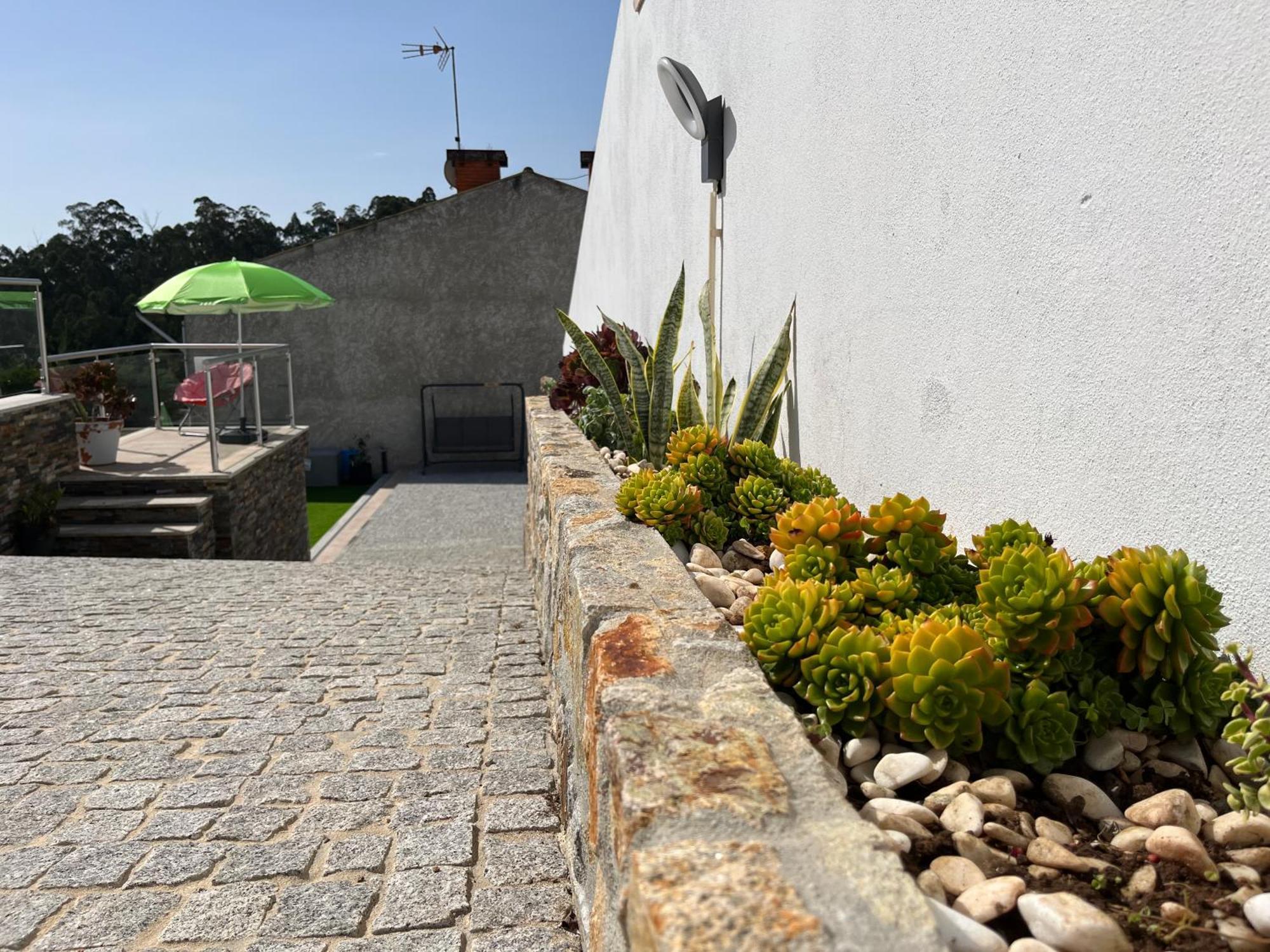 Fonte Retreat Home - Jacuzzi And Heated Swimming Pool Sandim Exterior foto